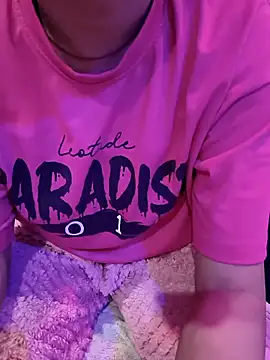 kaveerpooja947 online show from 17, 11, 2025