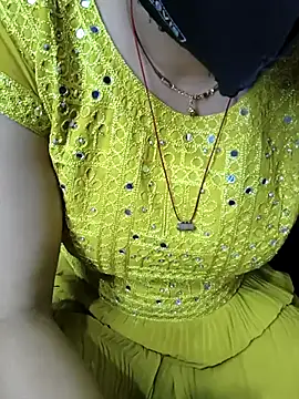 kaveerpooja947 online show from 5, 2, 2026