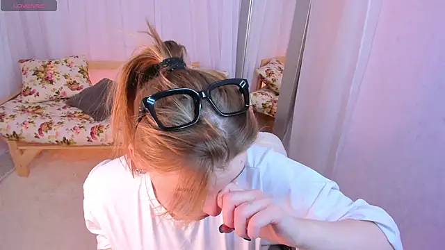 Colleen Blake online show from 5, 2, 2026