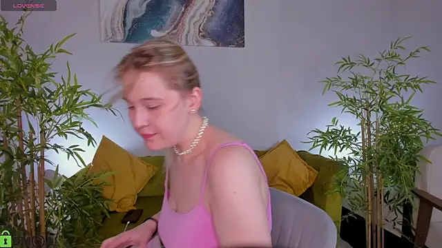 Colleen Blake online show from 22, 6, 2026