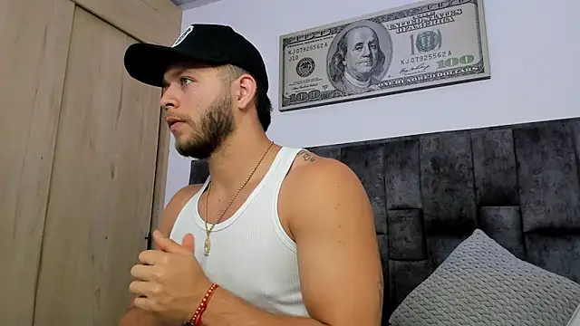 Snapshot of BastianFerrari chatting on 6, 2, 2025 BastianFerrari online show from 6, 2, 2025