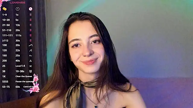 EvaBradley online show from 5, 10, 2025