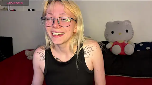 Cloe five online show from 5, 11, 2025