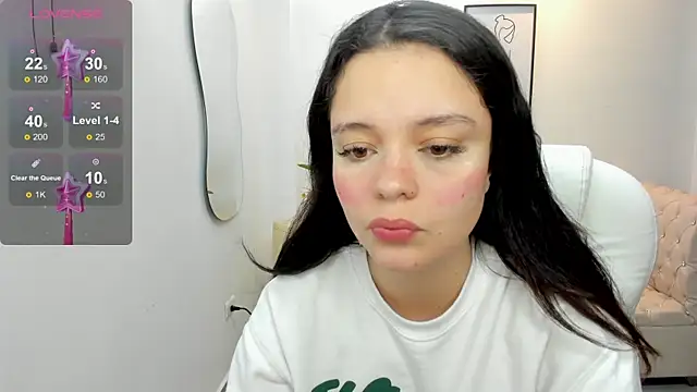 Bella-hadiid online show from 11, 2, 2025
