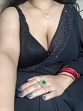 Anamika Kapoor online show from 20, 2, 2025