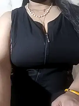 Anamika Kapoor online show from 8, 2, 2025
