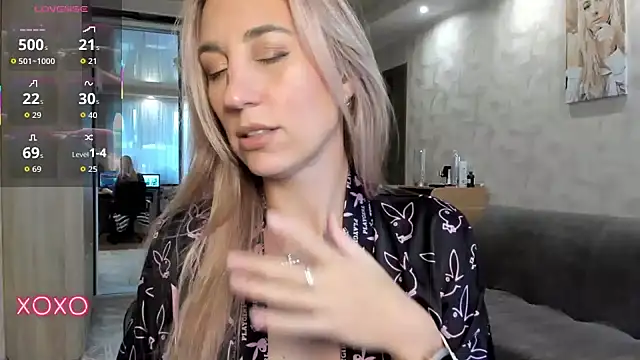 lady Nati online show from 17, 10, 2025