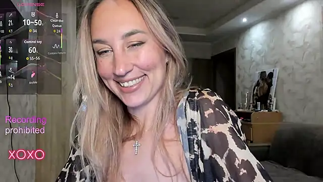 lady Nati online show from 9, 11, 2025