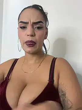 Sara-77 online show from 12, 2, 2026