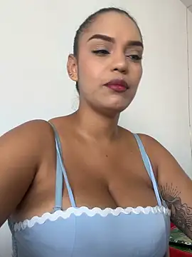 Snapshot of Sara-77 chatting on 13, 5, 2026 Sara-77 online show from 13, 5, 2026