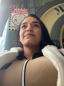 Sara-77 online show from 28, 7, 2026