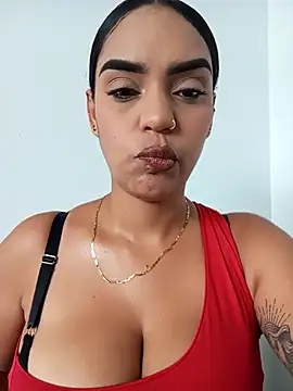 Snapshot of Sara-77 chatting on 21, 10, 2025 Sara-77 online show from 21, 10, 2025