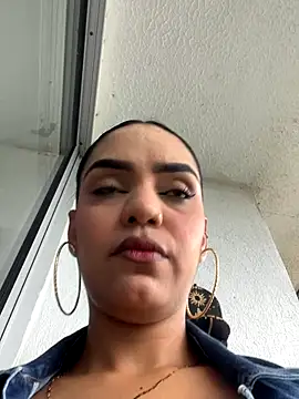 Sara-77 online show from 6, 1, 2026