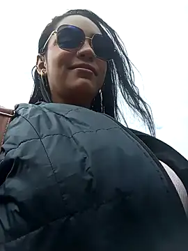 Sara-77 online show from 3, 2, 2025