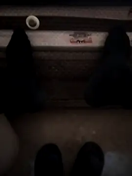 hugecrksam online show from 8, 2, 2026