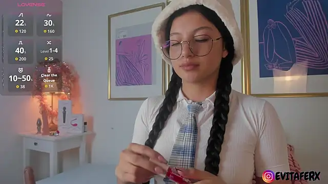 Eva depp online show from 6, 11, 2025