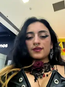 Lila Desiree online show from 26, 2, 2025
