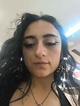Lila Desiree online show from 18, 5, 2026