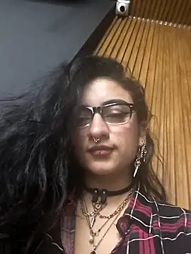 Lila Desiree online show from 2, 12, 2025