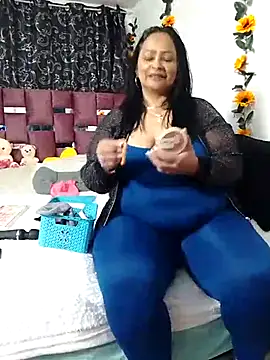 ScarletthJhonson- online show from 5, 11, 2025