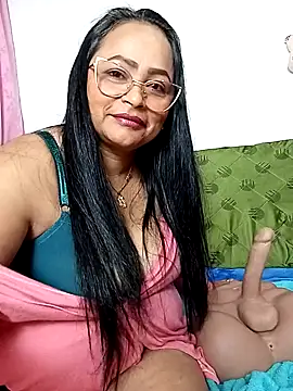 ScarletthJhonson- online show from 4, 2, 2025