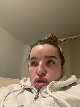 maisiesmithx online show from 5, 1, 2026