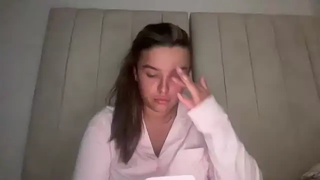 maisiesmithx online show from 26, 9, 2025