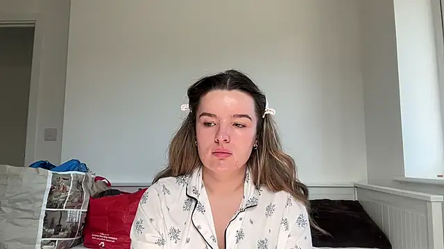 maisiesmithx online show from 7, 4, 2026