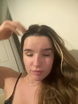 maisiesmithx online show from 19, 2, 2026