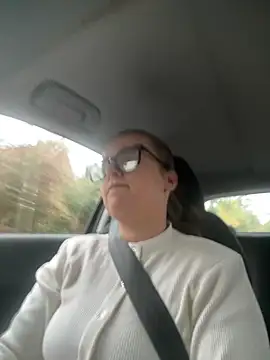 maisiesmithx online show from 15, 10, 2025