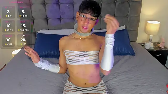 Dark hairy  online show from 18, 3, 2026