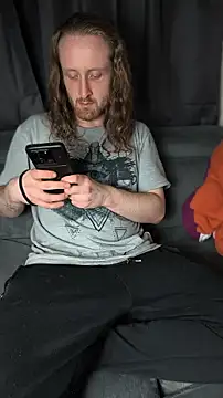 Snapshot of DrownMentallyyy chatting on 10, 5, 2026 DrownMentallyyy online show from 10, 5, 2026