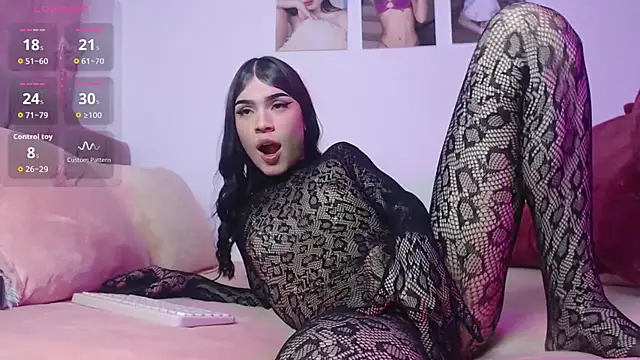 cuttebabe  online show from 18, 11, 2025