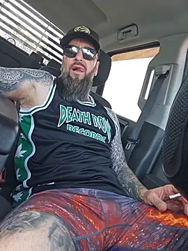 Beardedtattood online show from 30, 6, 2026