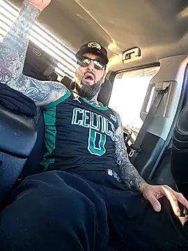 Beardedtattood online show from 2, 11, 2025