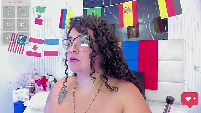 Snapshot of Reginavegaa chatting on 30, 6, 2026 Reginavegaa online show from 30, 6, 2026