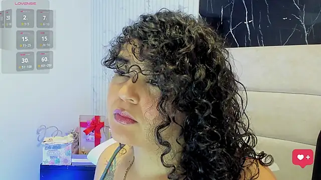 Reginavegaa online show from 4, 6, 2026