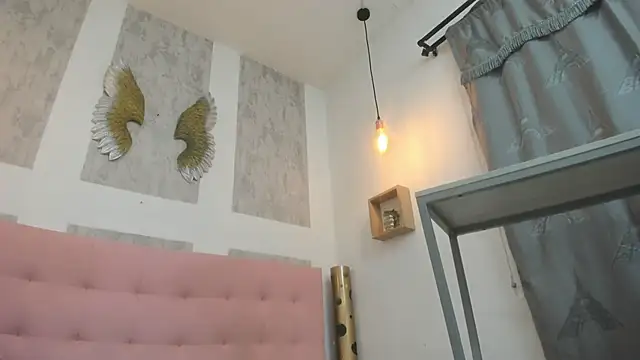 zhamira 21 online show from 4, 12, 2025