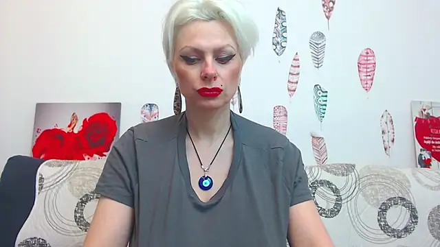 ForeverBarbie  online show from 23, 2, 2026