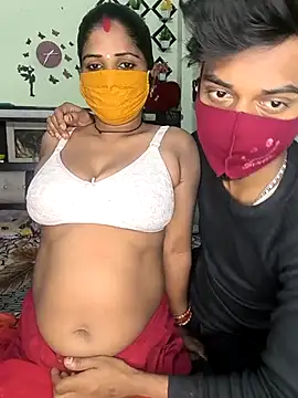Indian Lust Couple online show from 17, 3, 2025