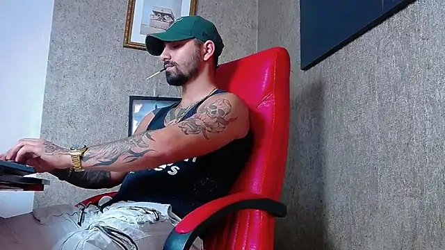 NigelBoydXXX online show from 14, 2, 2025