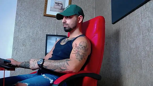 NigelBoydXXX online show from 16, 1, 2025