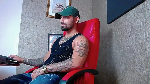 NigelBoydXXX online show from 13, 2, 2025