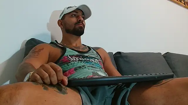 NigelBoydXXX online show from 18, 9, 2025