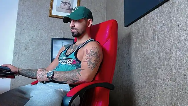 NigelBoydXXX online show from 3, 2, 2025