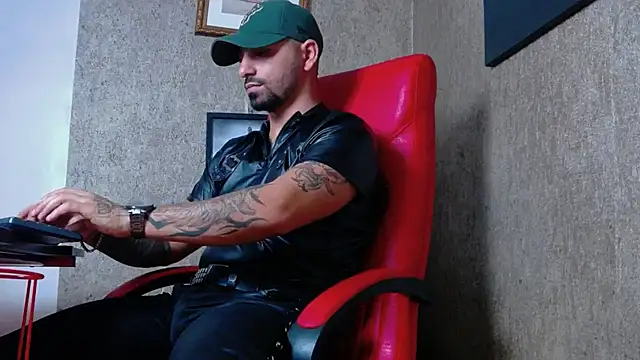 NigelBoydXXX online show from 23, 1, 2025