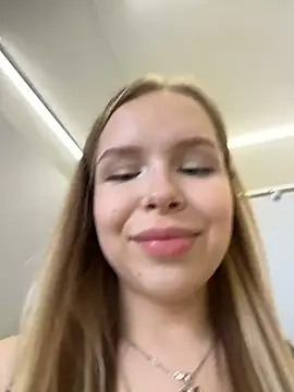 Snapshot of mur_girl chatting on 26, 6, 2026 mur girl online show from 26, 6, 2026