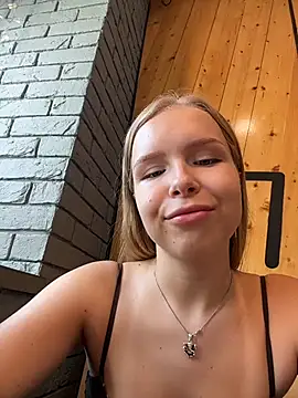 Snapshot of mur_girl chatting on 30, 7, 2026 mur girl online show from 30, 7, 2026