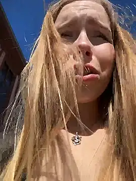 Snapshot of mur_girl chatting on 16, 7, 2026 mur girl online show from 16, 7, 2026