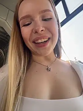 Snapshot of mur_girl chatting on 21, 6, 2026 mur girl online show from 21, 6, 2026